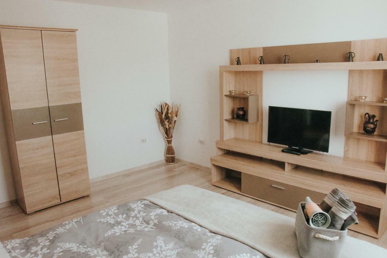 Apartament 1 Decembrie Apartment Alba Iulia Exterior foto
